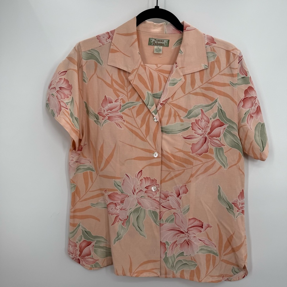 Vintage Tommy Bahama aloha pants shirts set outfit
Hawaiian Floral Peach silk
